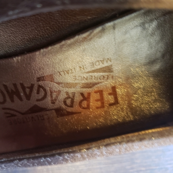 Vintage Salvatore Ferragamo Florence Shoes - Picture 8 of 12